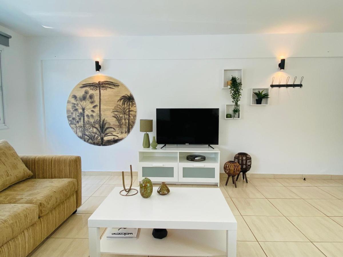 Serena'S 2-Br Apartment In ลาร์นาคา ภายนอก รูปภาพ
